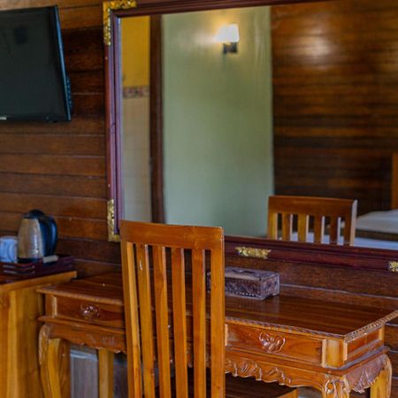 Rijet Villa Beach & Restaurant Ped Экстерьер фото