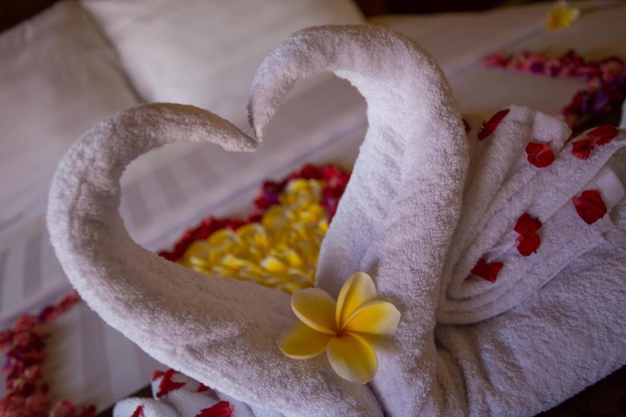 Rijet Villa Beach & Restaurant Ped Экстерьер фото