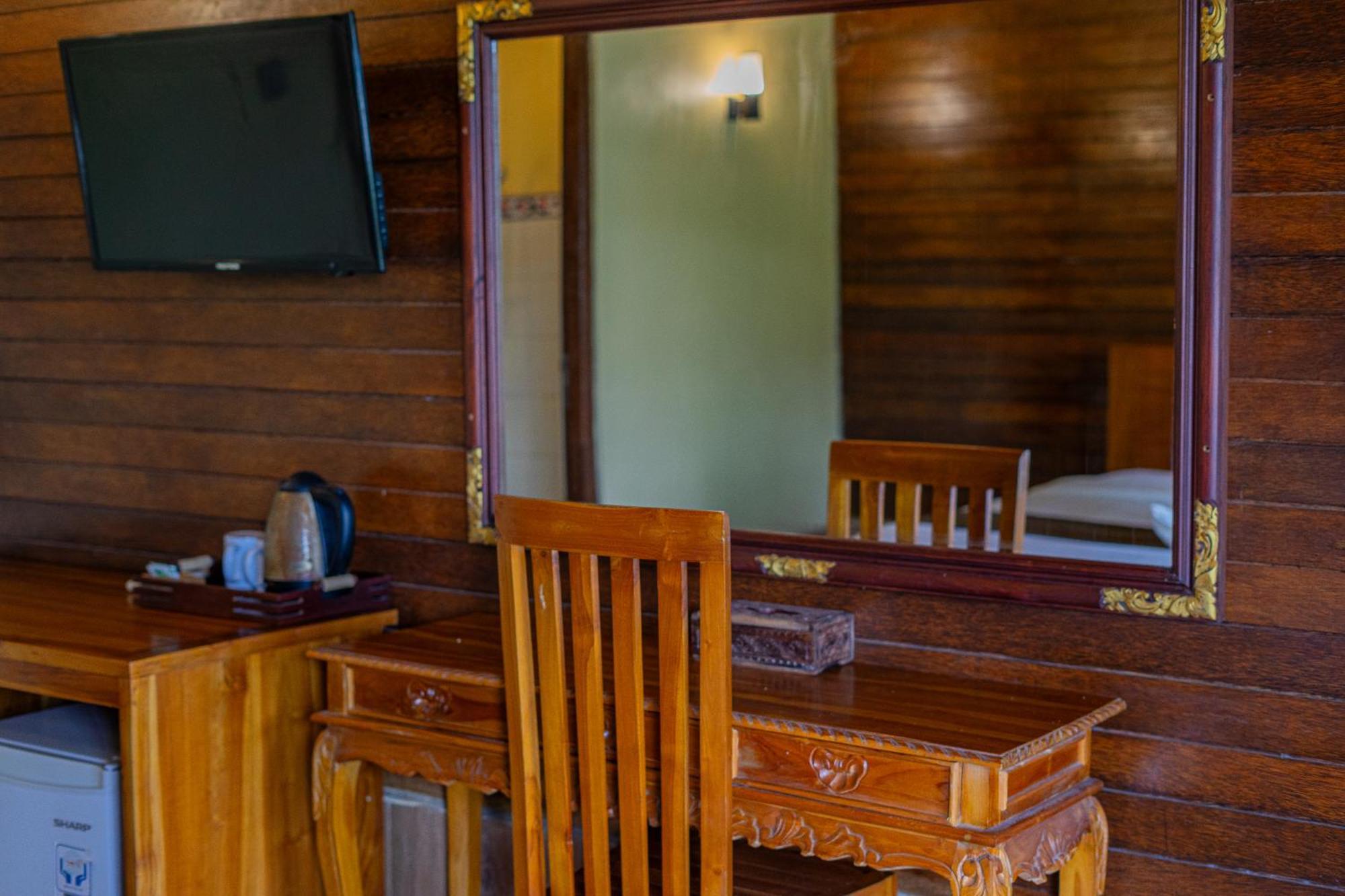 Rijet Villa Beach & Restaurant Ped Экстерьер фото