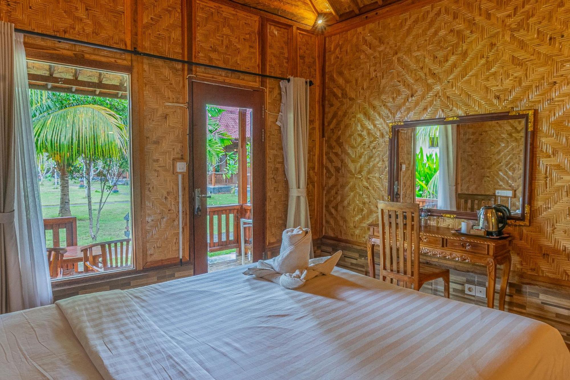 Rijet Villa Beach & Restaurant Ped Экстерьер фото